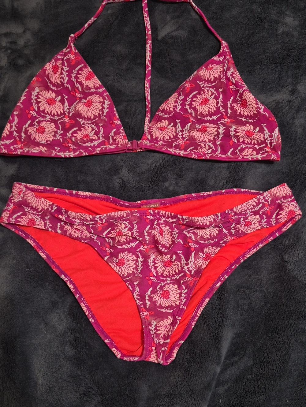 Old Navy Floral Two-Piece Bikini Set in Fuchsia and Coral (vintage)
